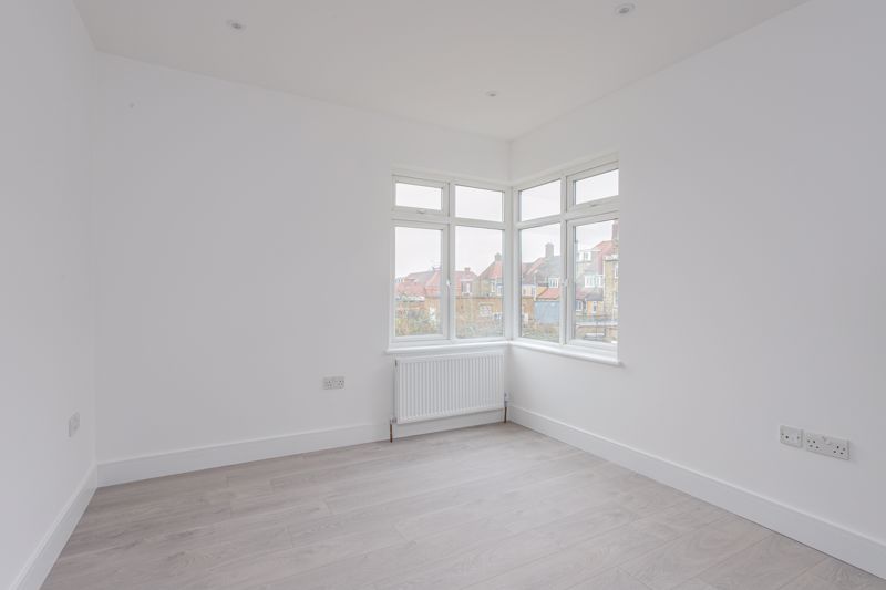 Ashbourne Avenue Temple Fortune